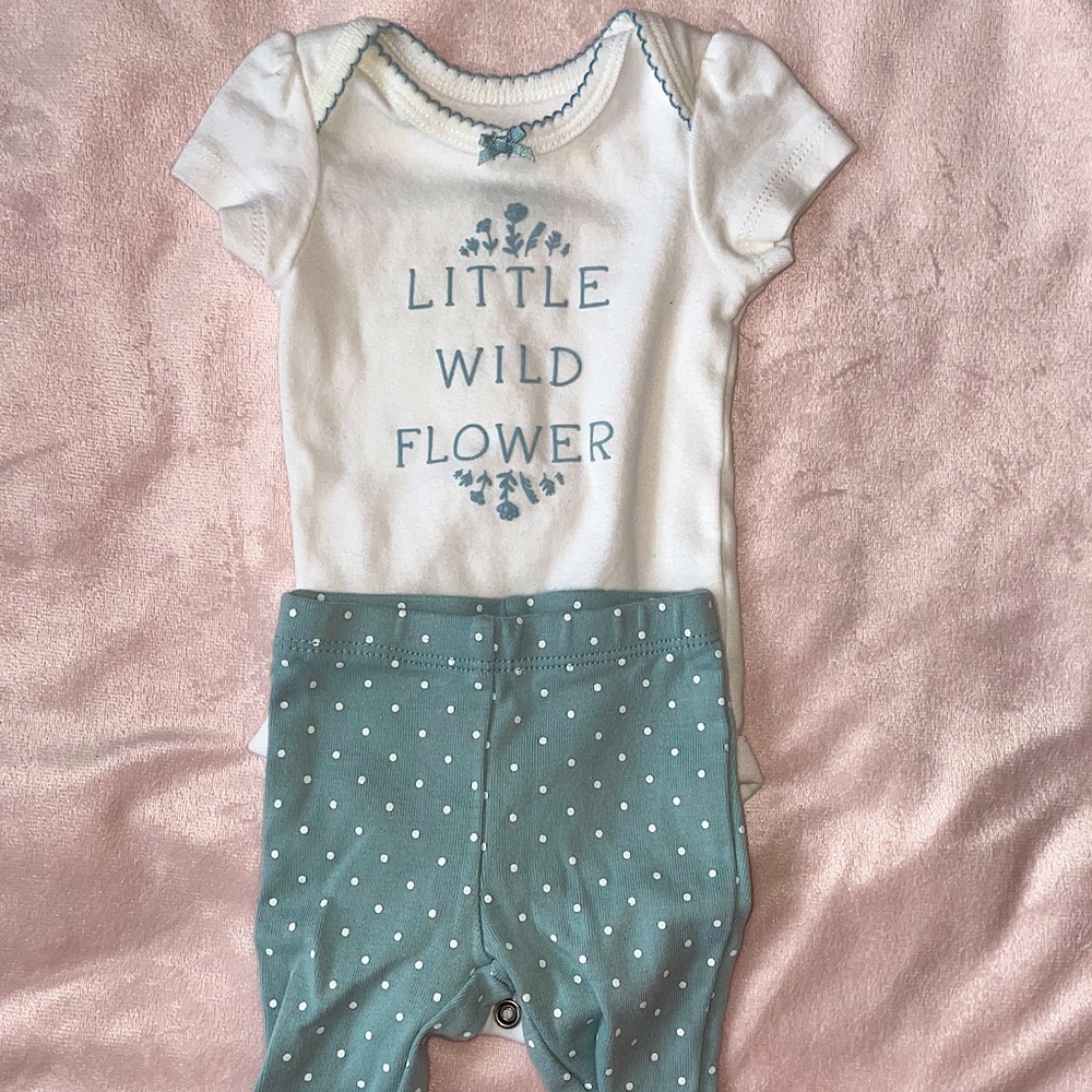 Carter’s new born onesie and pants.